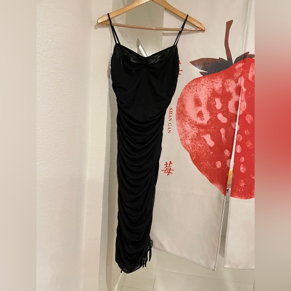 BLACK Aritzia Wilfred Rivers Dress NWT - Sz Med - Picture 3 of 9